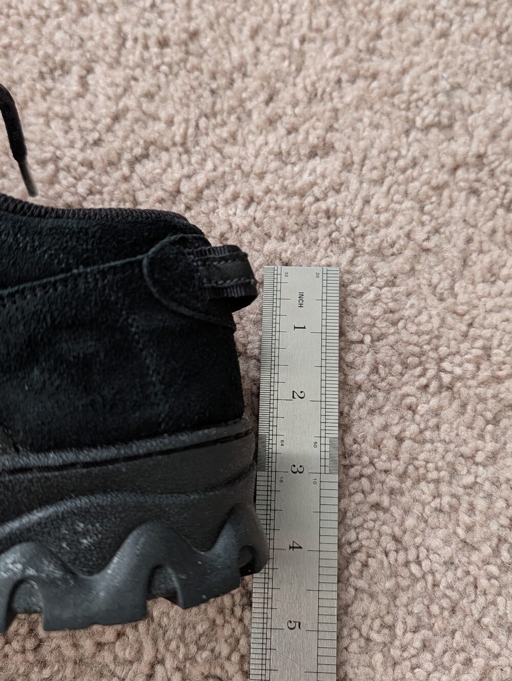 Nike Womens Triple Black Lahar Low Suede Leather Shoes Size Womens 8/Mens 6.5 - Picture 14 of 15